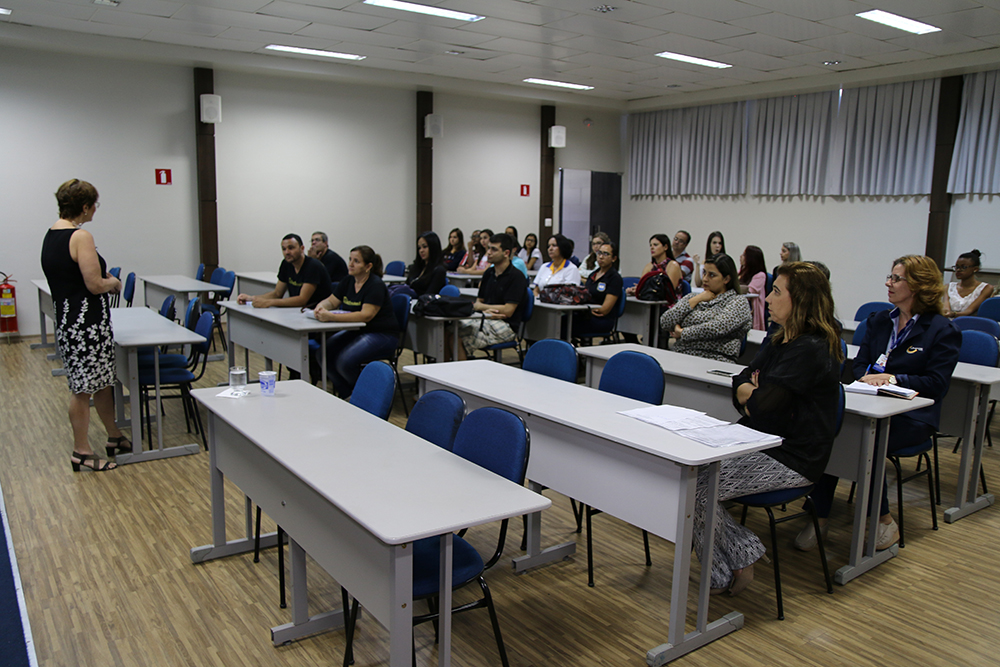 UNIFOR-MG promove evento sobre Mercado de Trabalho para Bibliotecários