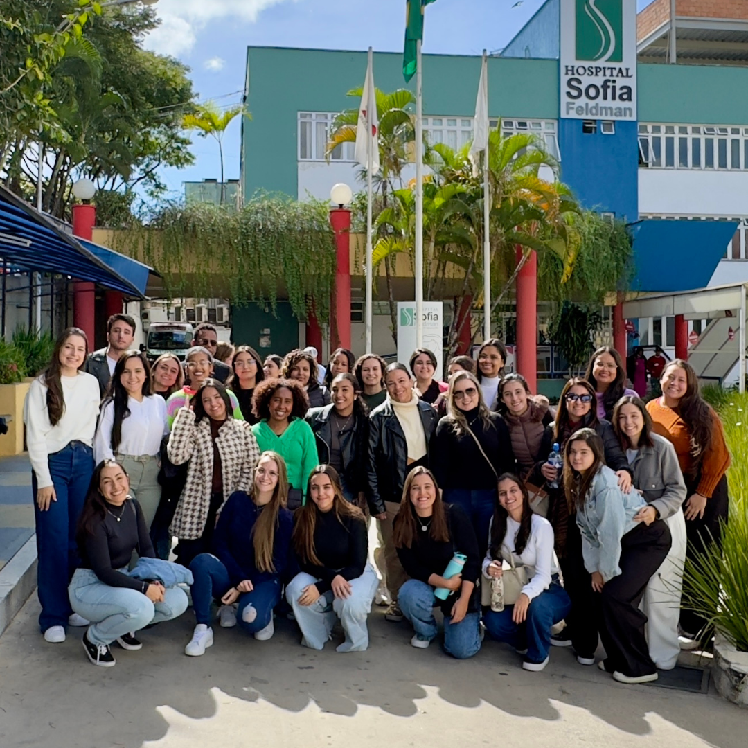ALUNOS DE ENFERMAGEM DO UNIFOR-MG REALIZAM VISITA TÉCNICA AO HOSPITAL SOFIA FELDMAN
