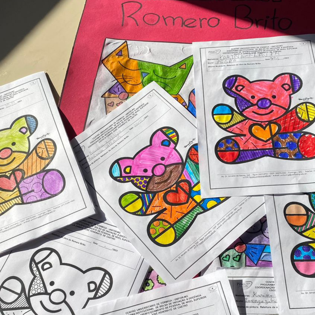 ALUNOS DA EDUCAÇÃO BÁSICA EXPLORAM A ARTE EM OFICINAS PROMOVIDAS PELO PIBID